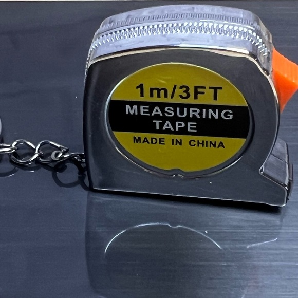 Measuring Tape Keychain - NEW - Picture 2 of 3